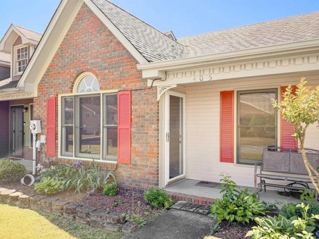 Townhouse for sale in Decatur, Alabama