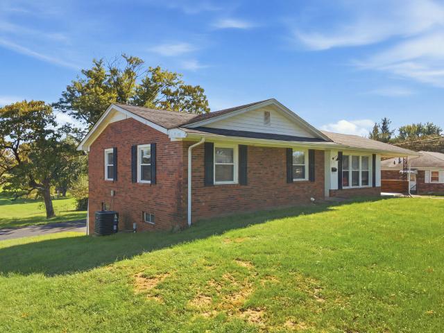 House for sale in Lancaster, Garrard County