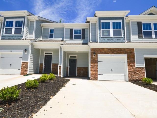 Townhouse for sale in Hendersonville, North Carolina