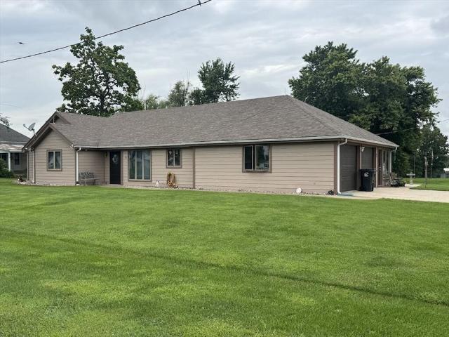 House for sale in Novelty, Missouri