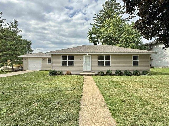 House for sale in Cambridge, Wisconsin