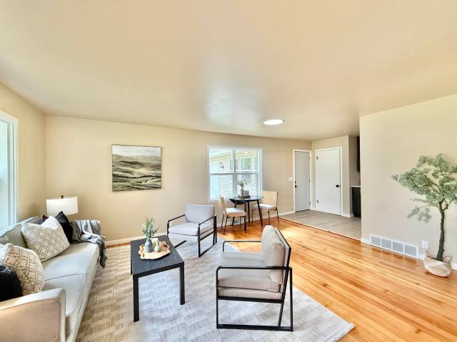 House for sale in Cambridge, Wisconsin