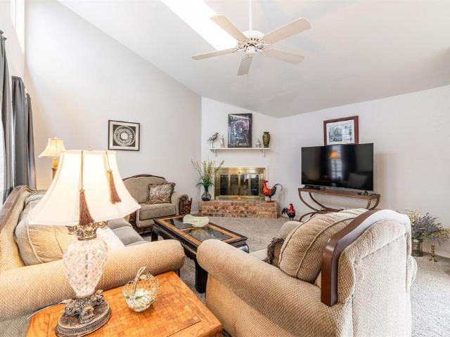 Townhouse for sale in Edmond, Oklahoma