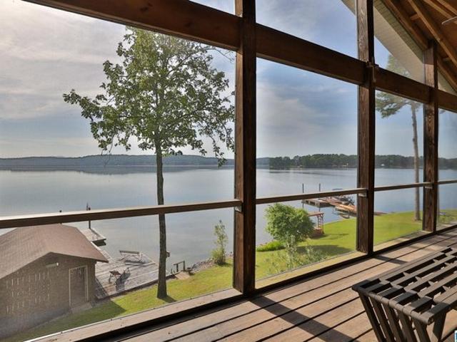 House for sale in Vincent, Alabama