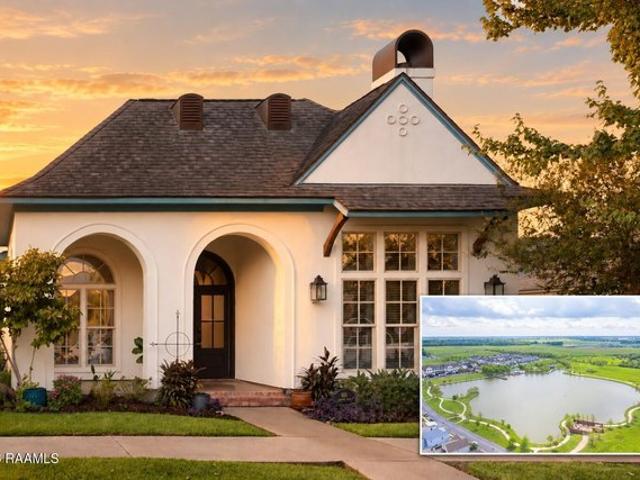 House for sale in Youngsville, Lafayette Parish