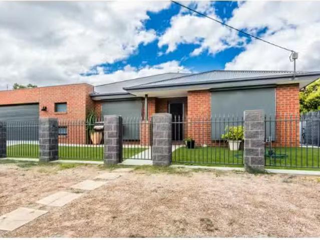 House for rent in Thyra, Victoria