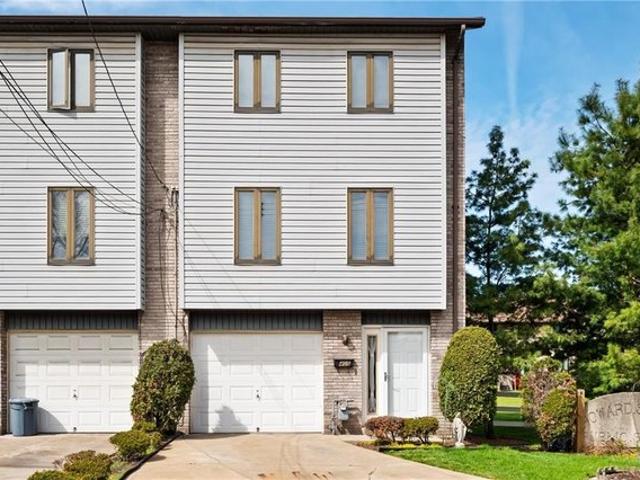 Townhouse for sale in East Pittsburgh, Pennsylvania
