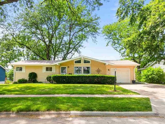 House for sale in Iowa City, Iowa