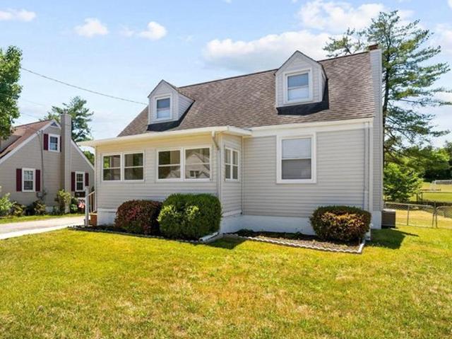 House for sale in Linthicum Heights, Maryland