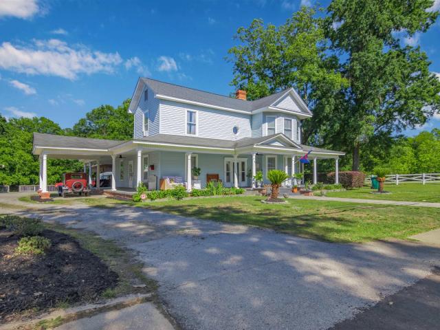 House for sale in Prosperity, South Carolina