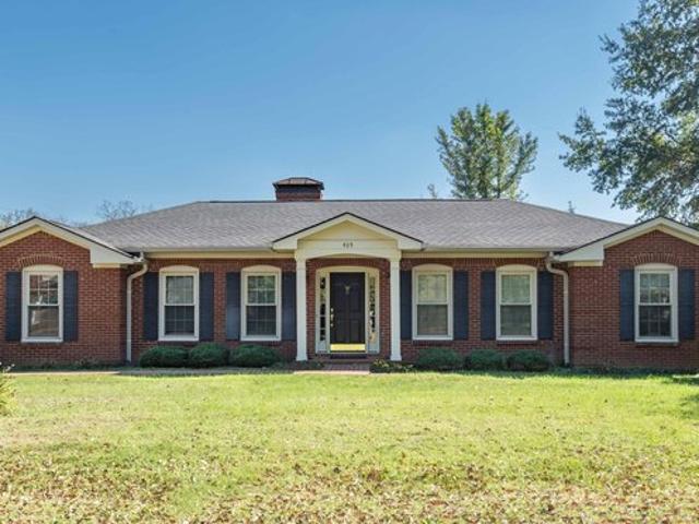House for sale in Midway, Woodford County