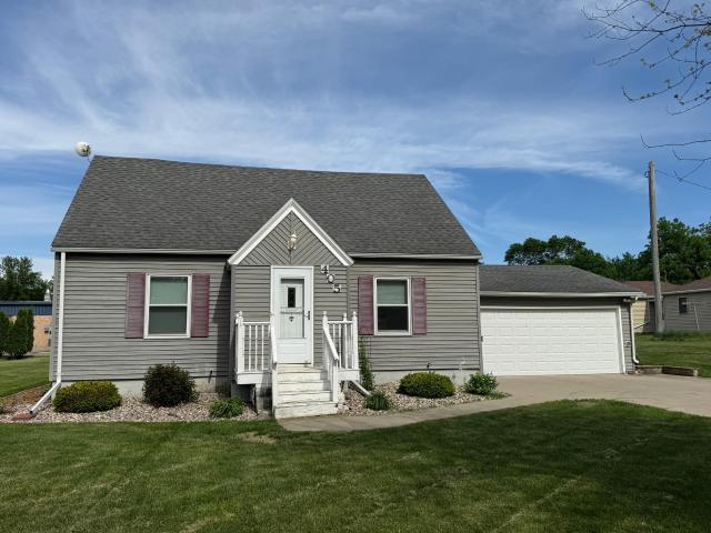 House for sale in Olivia, Minnesota