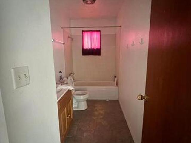 House for sale in Carrizo Springs