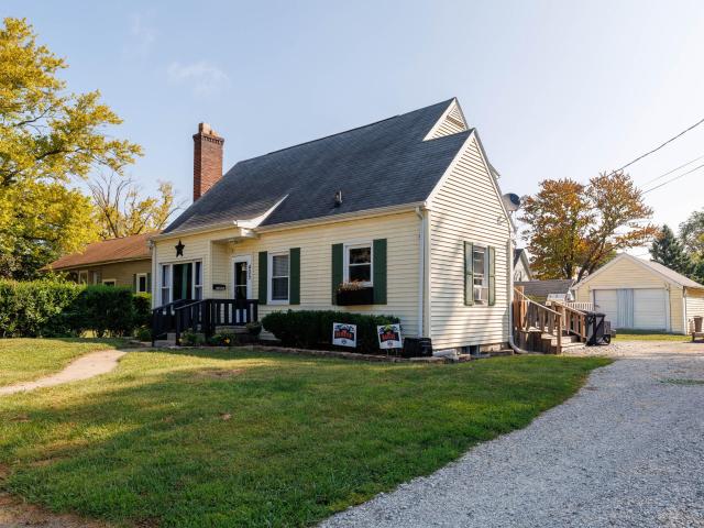 House for sale in Kentland, Indiana