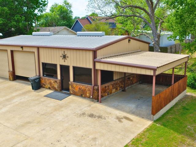 House for sale in Caldwell, Texas