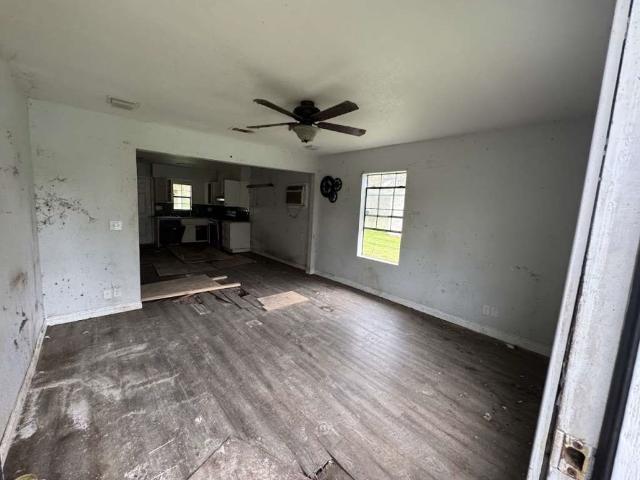 House for sale in New Boston, Texas