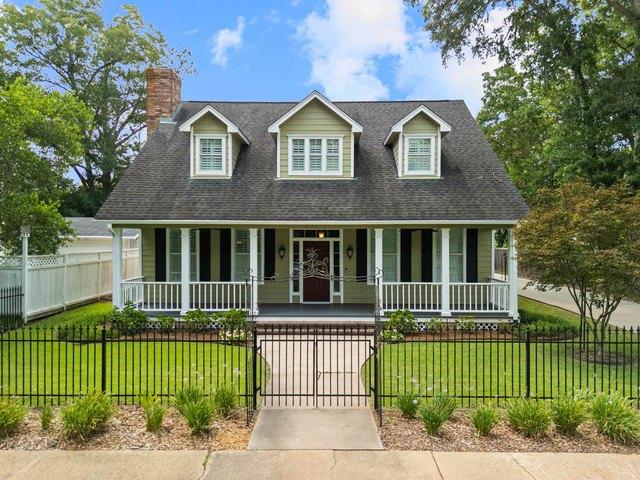 House for sale in Marion, Texas