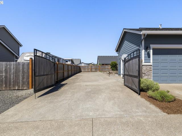 House for sale in Oregonia