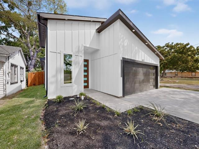House for sale in Edgewood, Van Zandt County