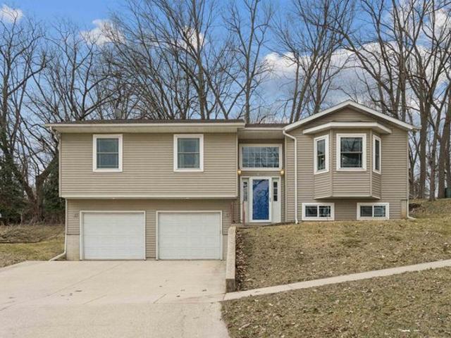 House for sale in Decorah, Iowa