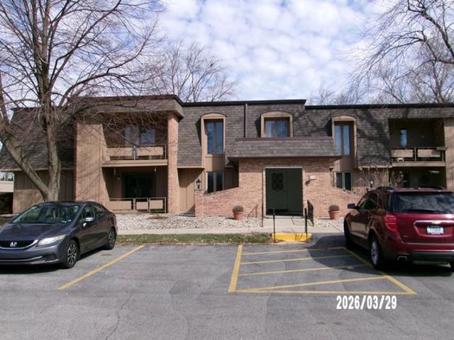 Condo for sale in Munster, Indiana