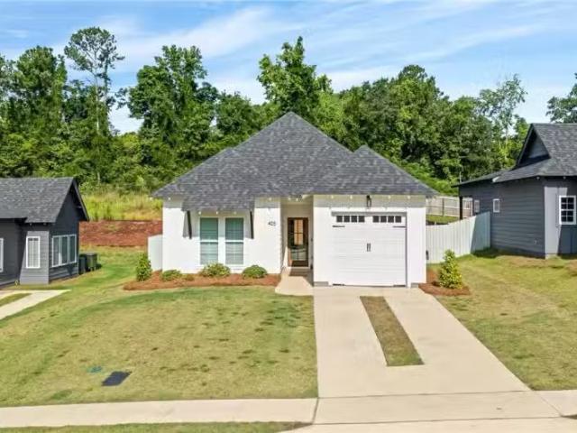 House for rent in Auburn