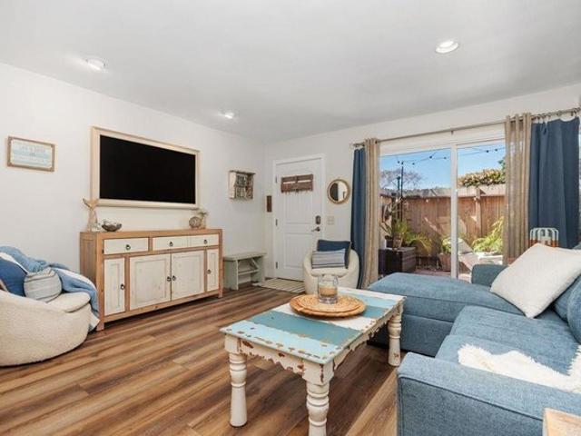 Condo for sale in Cardiff, California