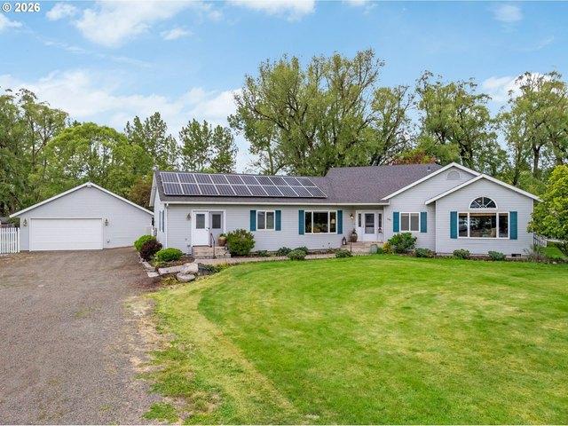 House for sale in Oregonia