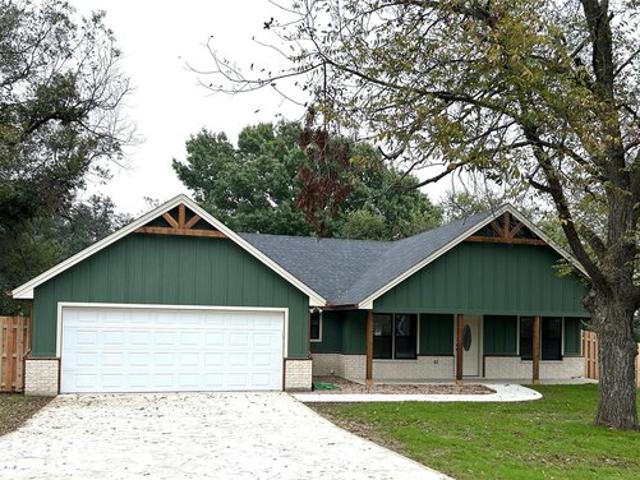 House for sale in Johnson, Texas