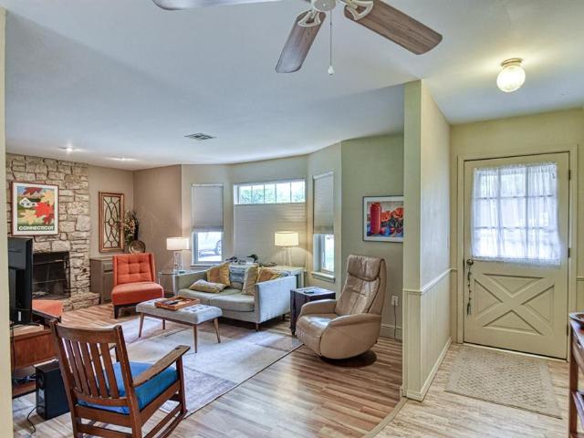 House for sale in Newcastle, McClain County