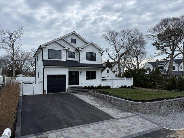 House for sale in Argyle, New York