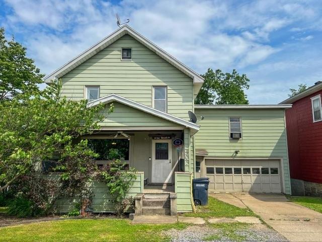 House for sale in Warren, Pennsylvania