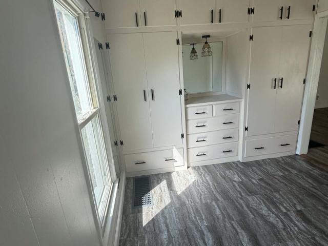 House for sale in Christopher, Franklin County