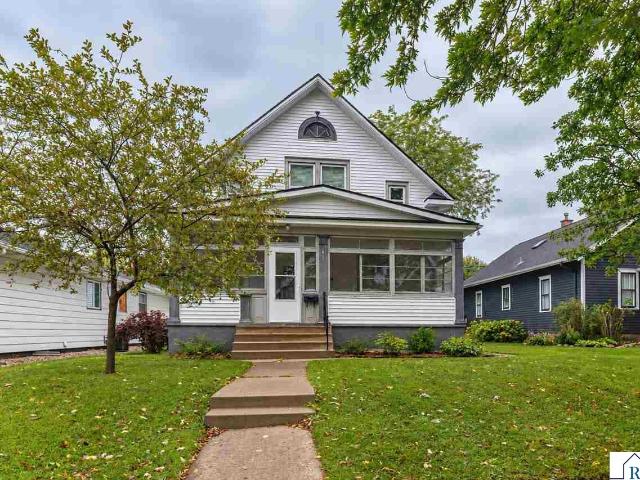 House for sale in New Ulm, Brown County
