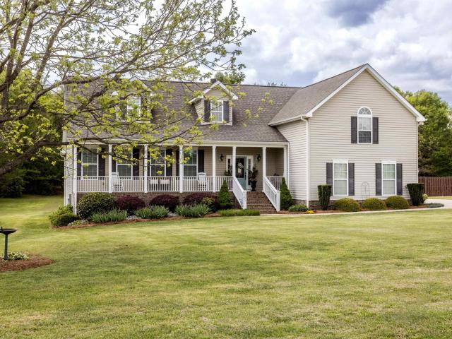 House for sale in Pelzer, South Carolina