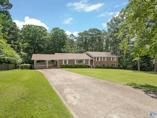 House for sale in Etowah, Alabama