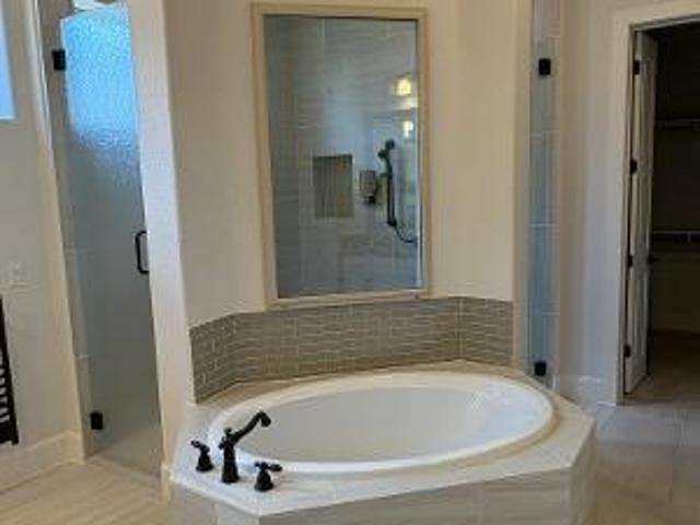 Condo for sale in Georgetown Village, Georgetown