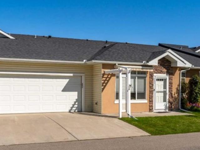 Townhouse for sale in High River, Alberta