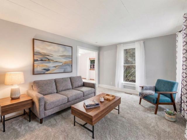 House for sale in Mchenry, Illinois
