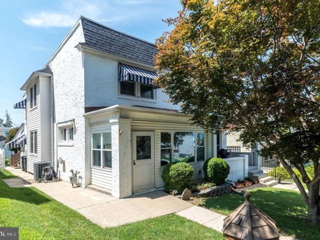 Townhouse for sale in Conshohocken, Pennsylvania