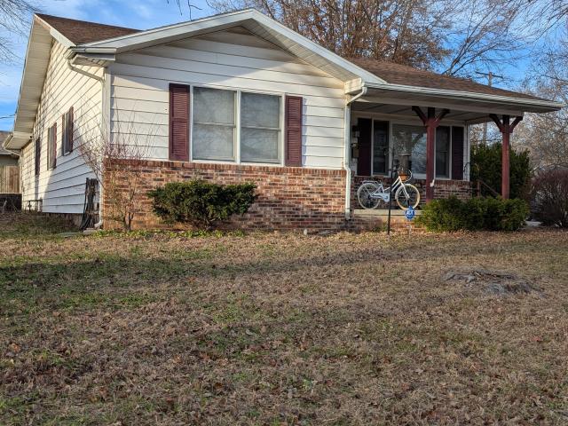 House for sale in Bolivar, Missouri
