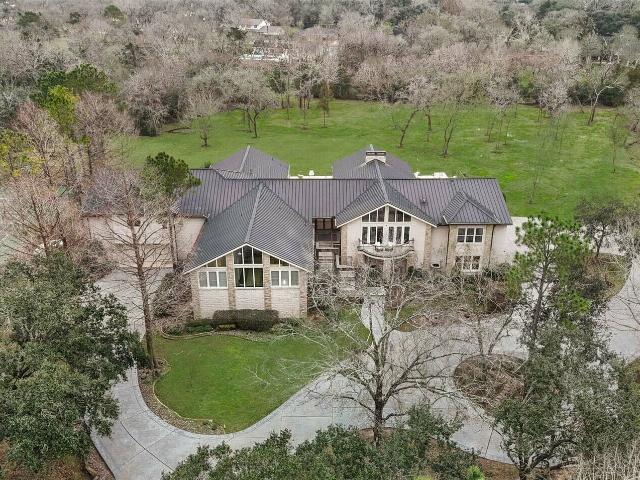 House for sale in Friendswood