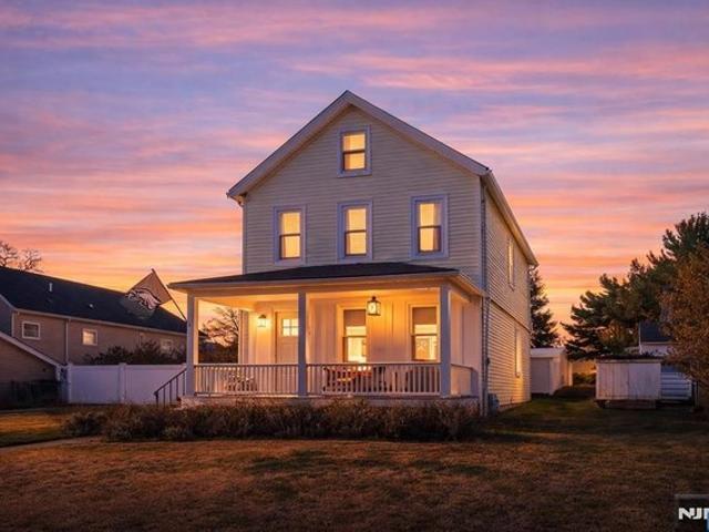 House for sale in Boonton, New Jersey