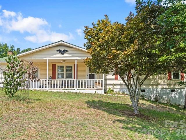 House for sale in Chesterfield, South Carolina