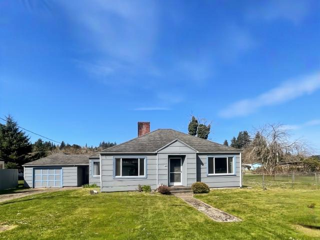 House for sale in South Bend, Washington