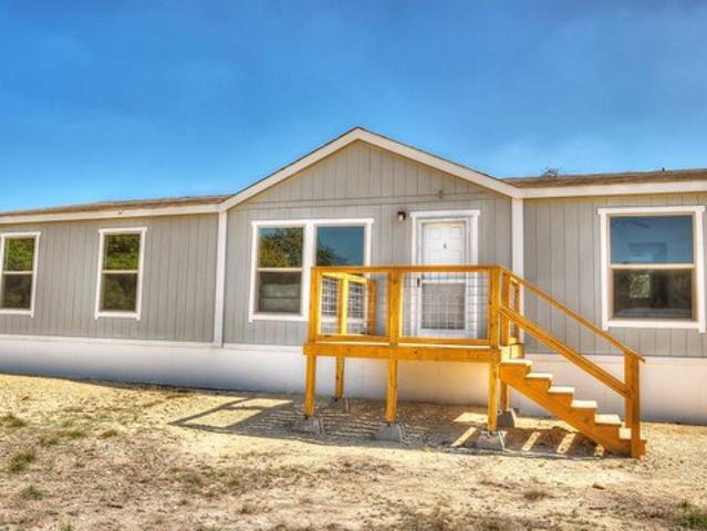 House for sale in Camp Wood, Texas