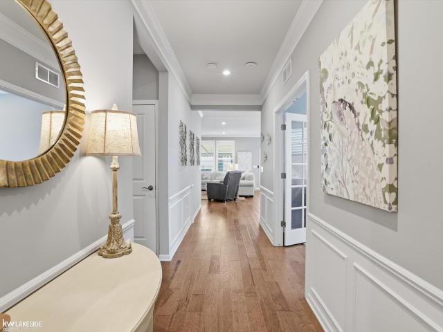 Condo for sale in Clinton Township, Michigan