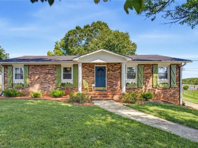 House for sale in Clemmons, North Carolina