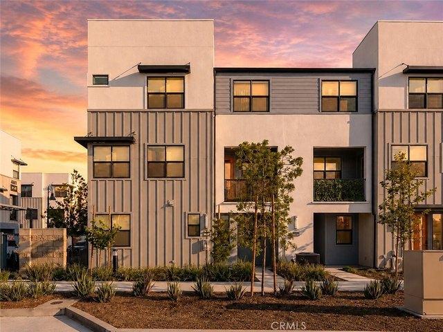 Townhouse for sale in Ontario, California