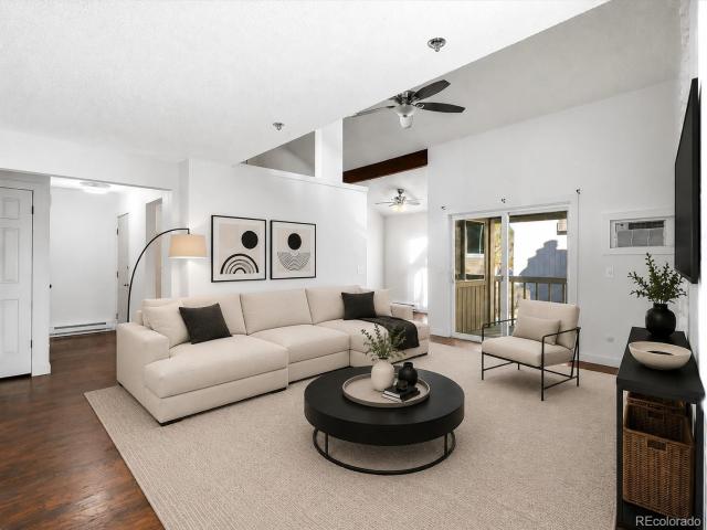 Condo for sale in Arapahoe, Colorado
